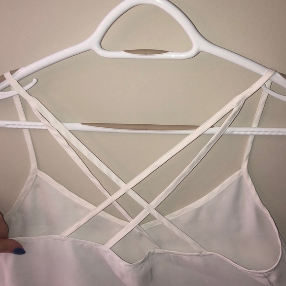 White Hollister Cross Back Tank - Picture 3 of 3